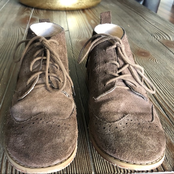 SOLD Brown Boots - Picture 2 of 8